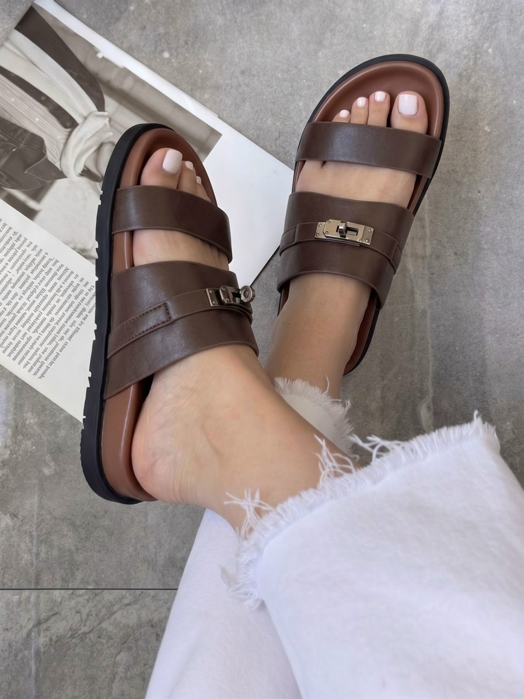 ,женские сандалии,кожаные шлепанцы,шлепанцы женские,сандалии