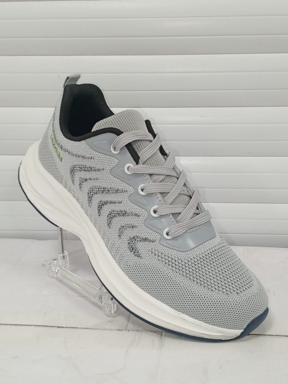 ,мужские кроссовки,кроссовка мужской,спортивная ,кроссовки