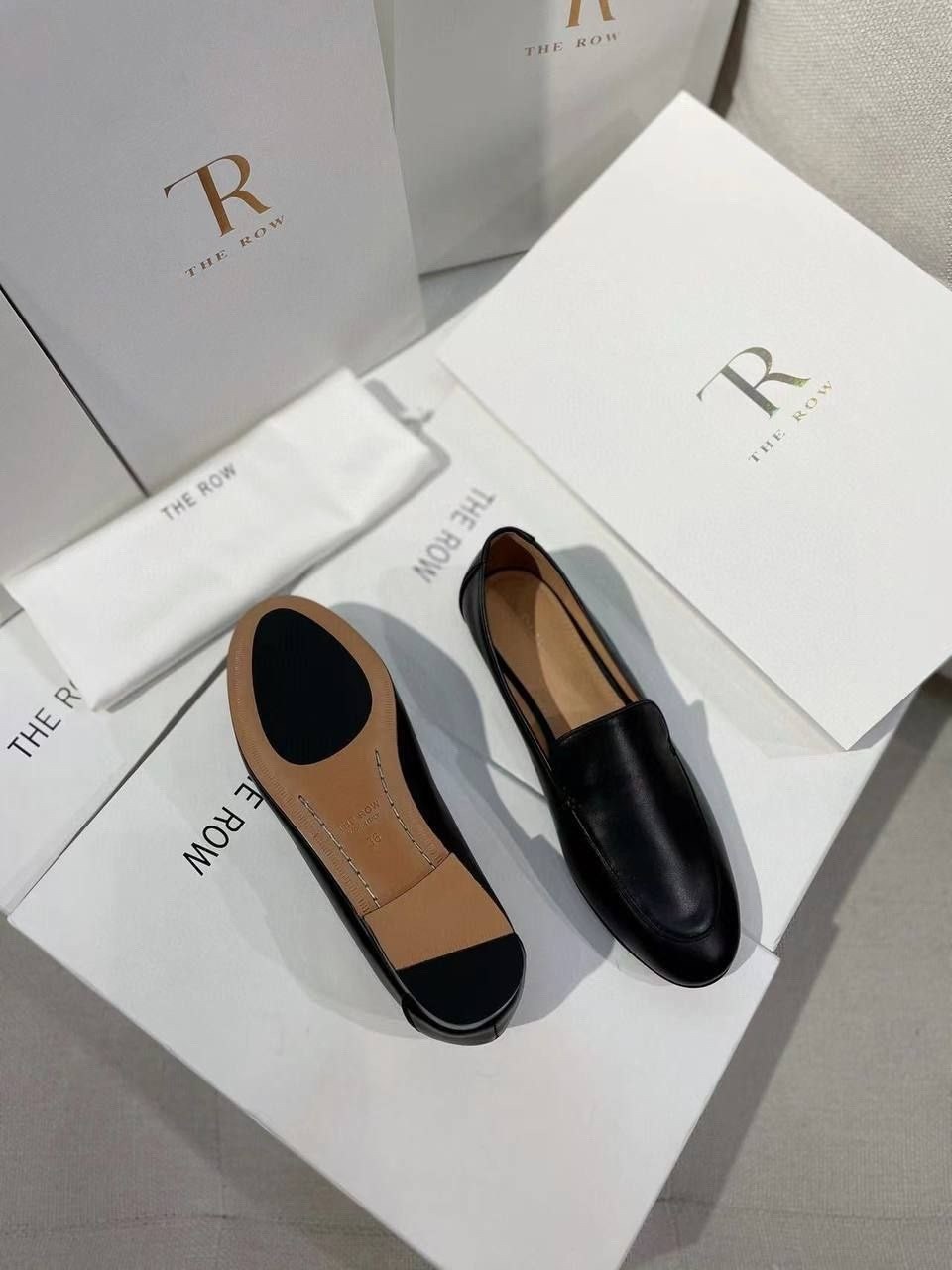 ,женские кожаные лоферы,кожаные лоферы,лоферы женский,лоферы женские черные