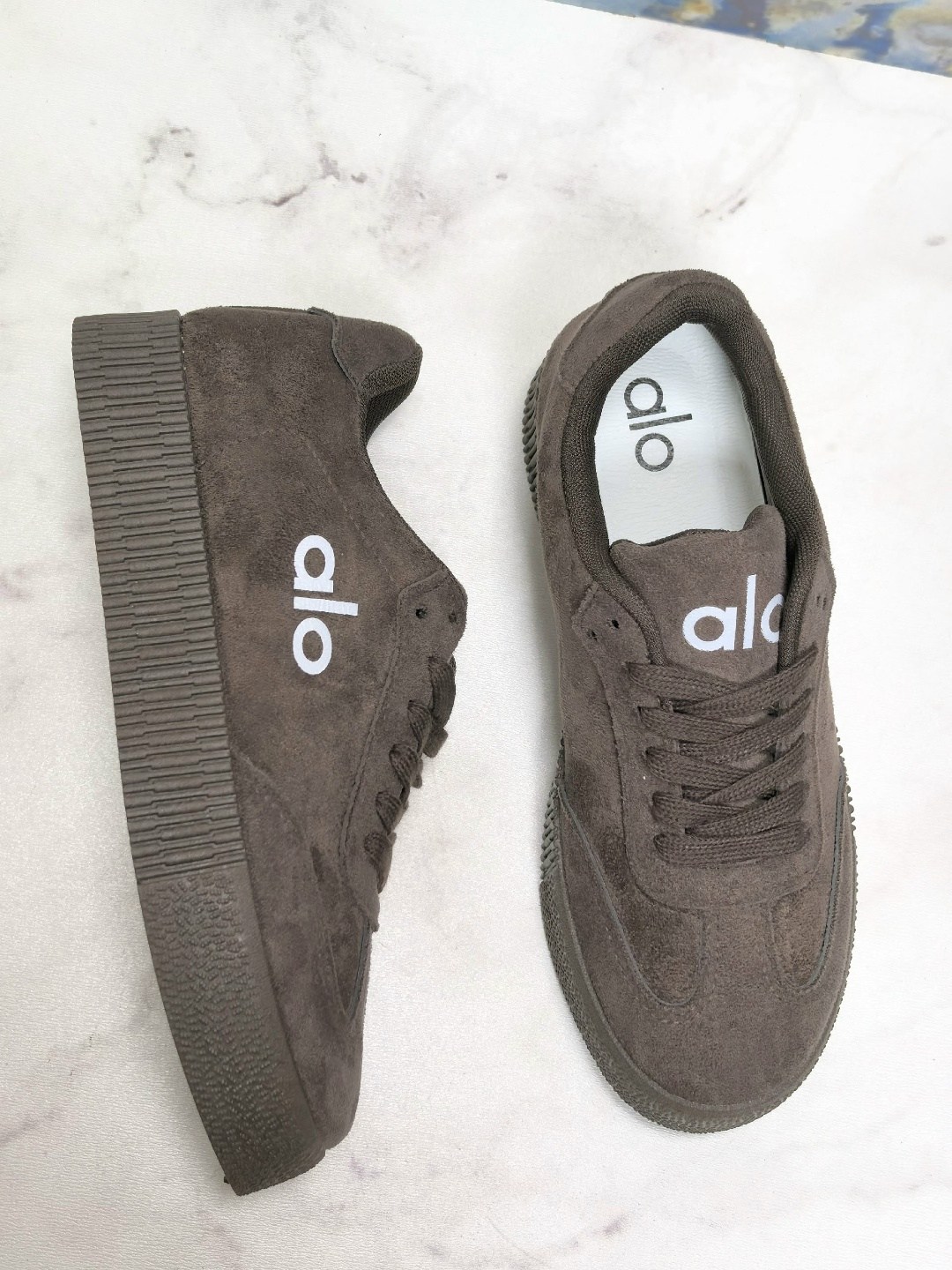 ,кроссовки замш,кеды замшевые,замшевые кроссовки,кеды замша