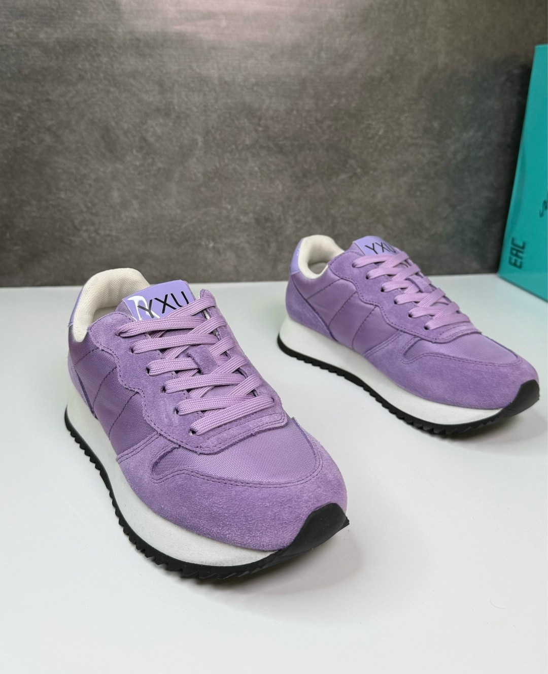 женские кроссовки,фиолетовые кроссовки,,кроссовки замшевые,классические кроссовки