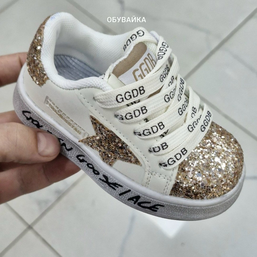 ,детские кроссовки, кроссовки,детская ,обуви