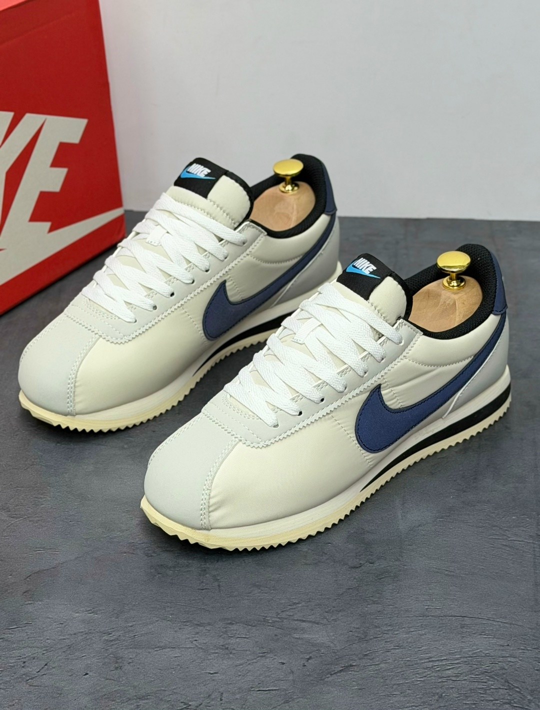 кроссовки nike cortez,nike classic cortez,nike cortez,classic cortez leather nike,nike cortez white