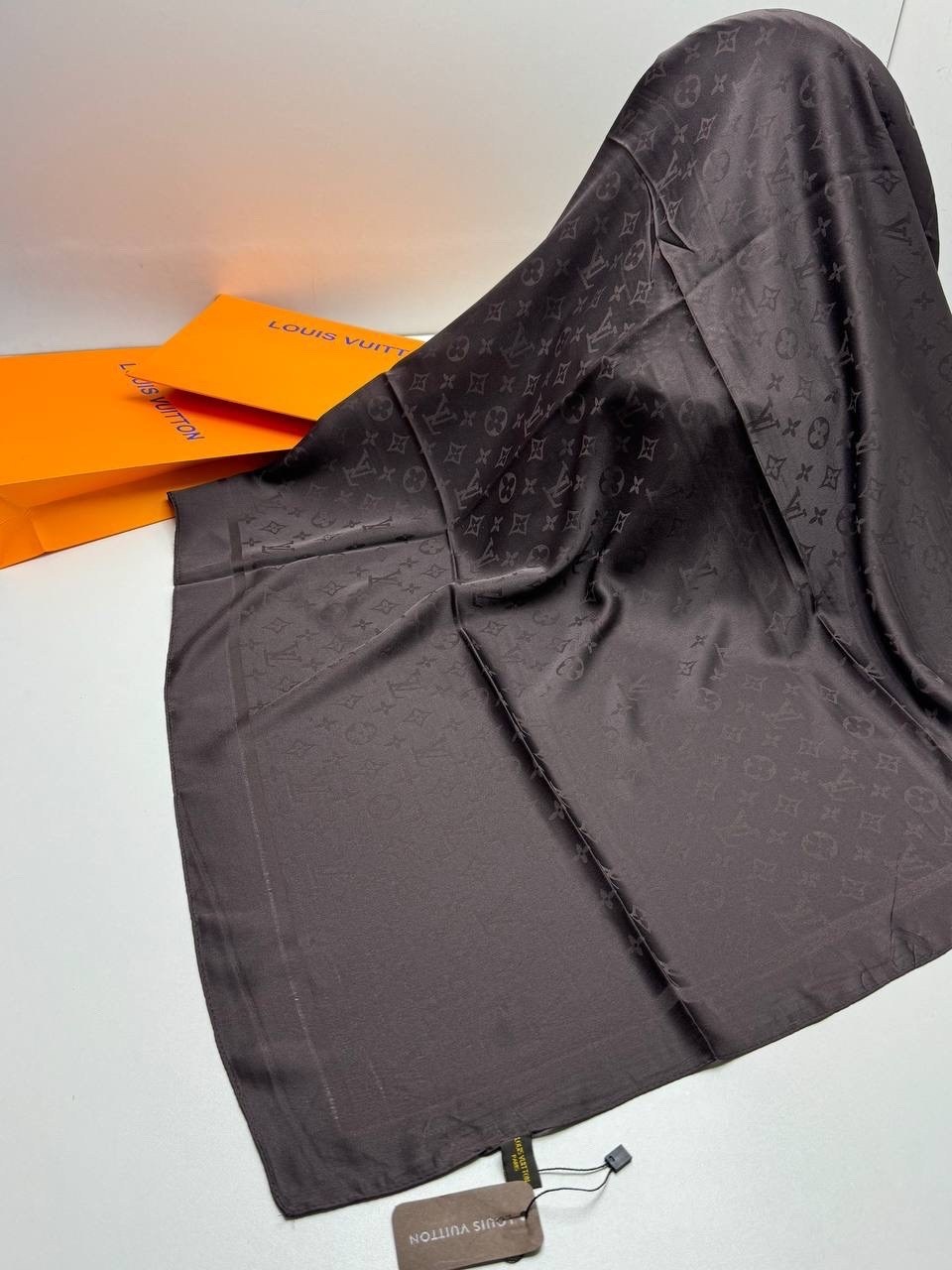 платки люкс,шелковые платки,брендовый платок,палантин женские,платки шарф