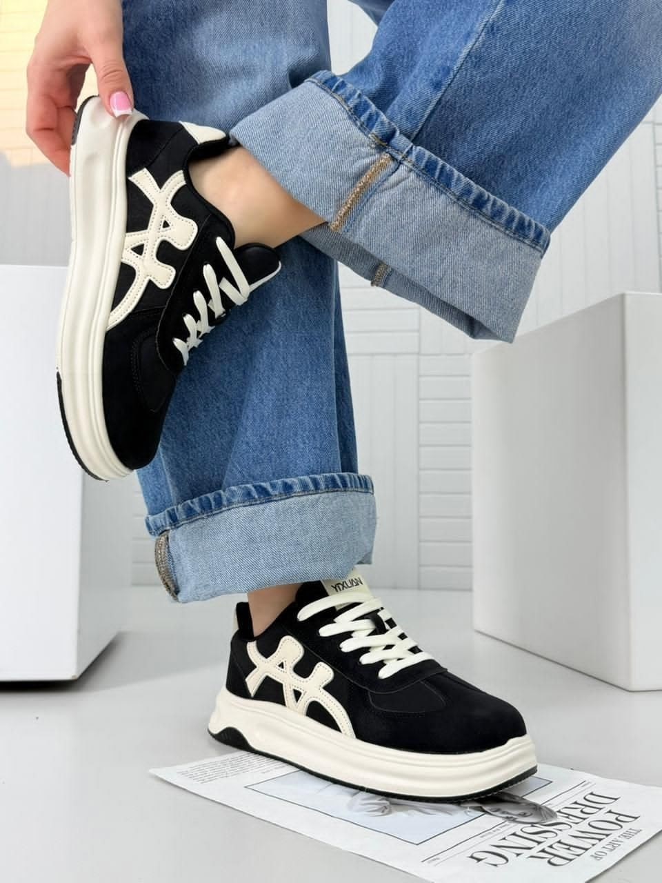 кроссовки женскиe,кроссовки для женщин,,кроссовки модные,повседневные кроссовки