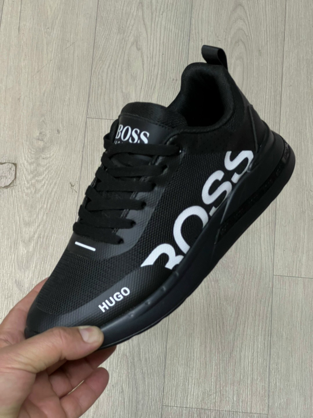 кроссовки мужские boss,кроссовки boss,кроссовки валентино мужские,кроссовки мужские,кроссовки для мужчин