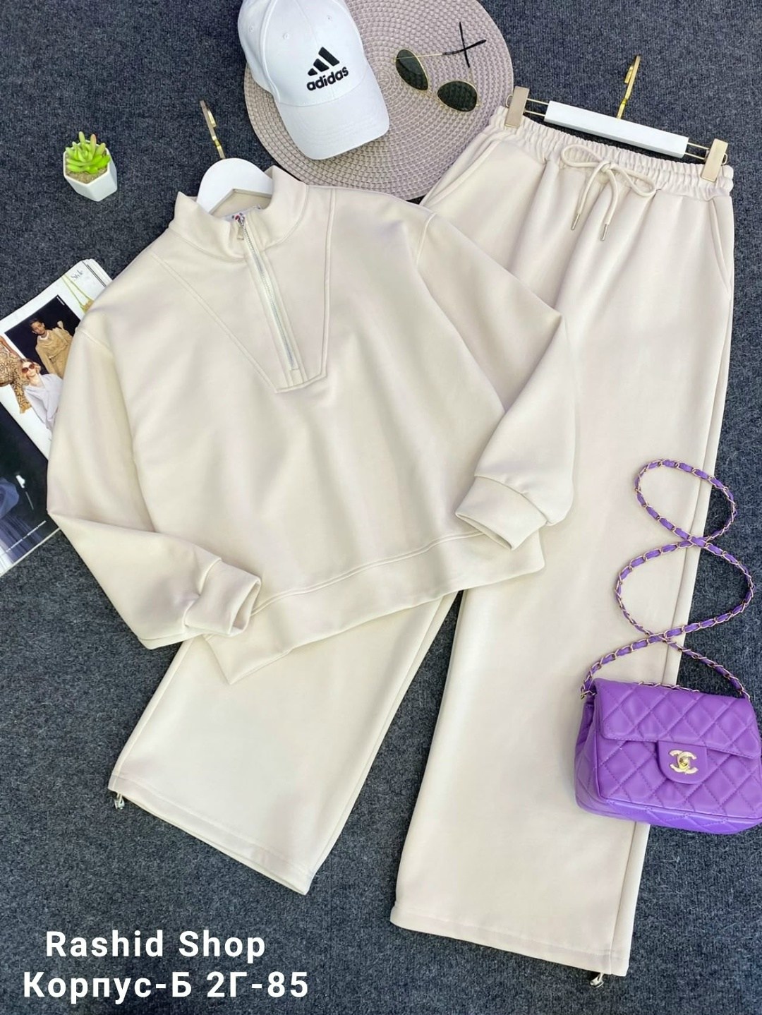 трикотажные костюмы,костюм женский,спортивные костюмы,белые костюмы,женский костюм тройка