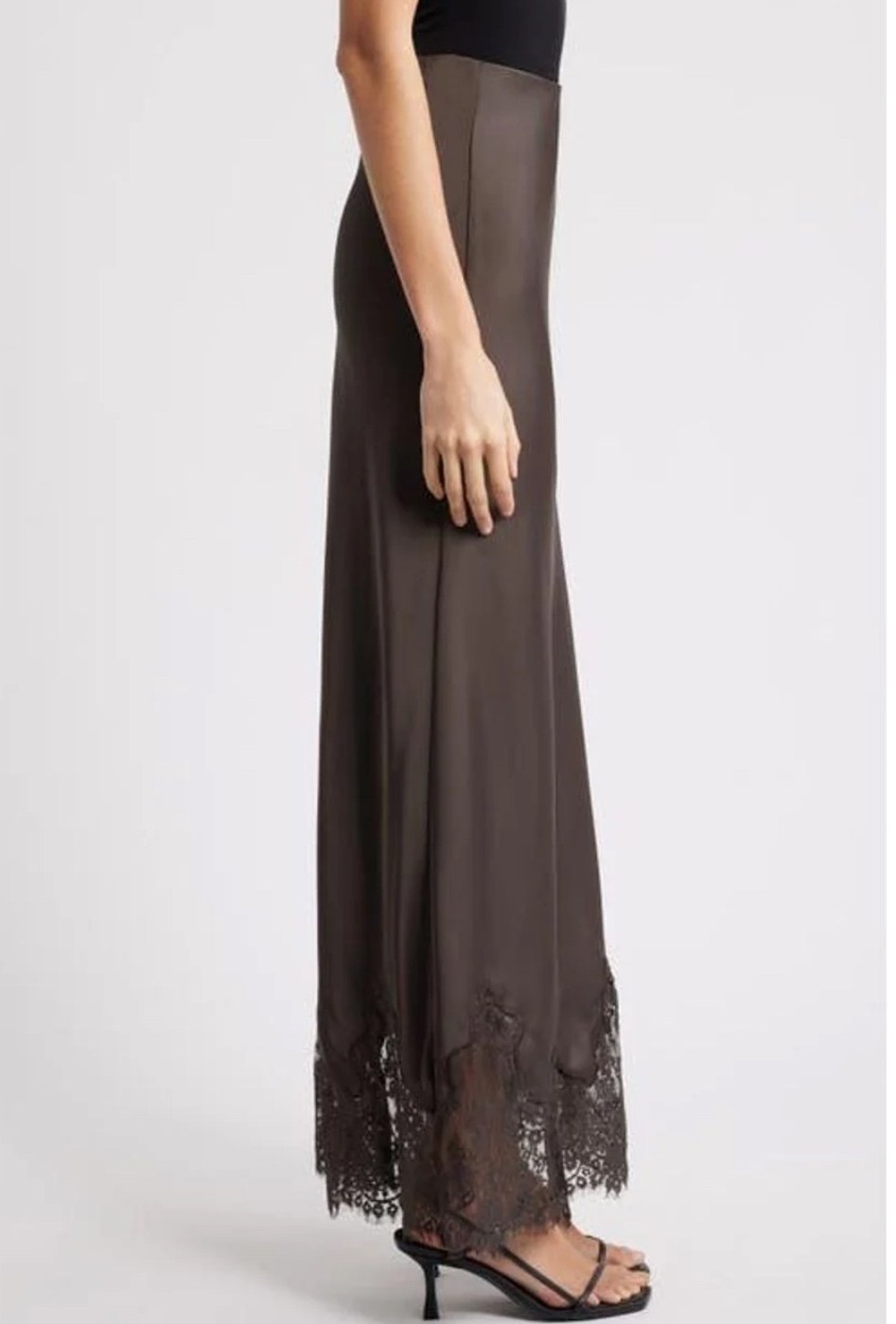 юбка миди с кружевной отделкой коричневый,атласная юбка с кружевом,юбка миди с кружевом,юбка с кружевами,юбка