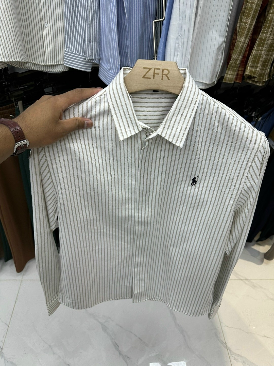 рубашка мужская,рубашка,рубашка стильная,мужская рубашка с длинными рукавами,белая мужская рубашка