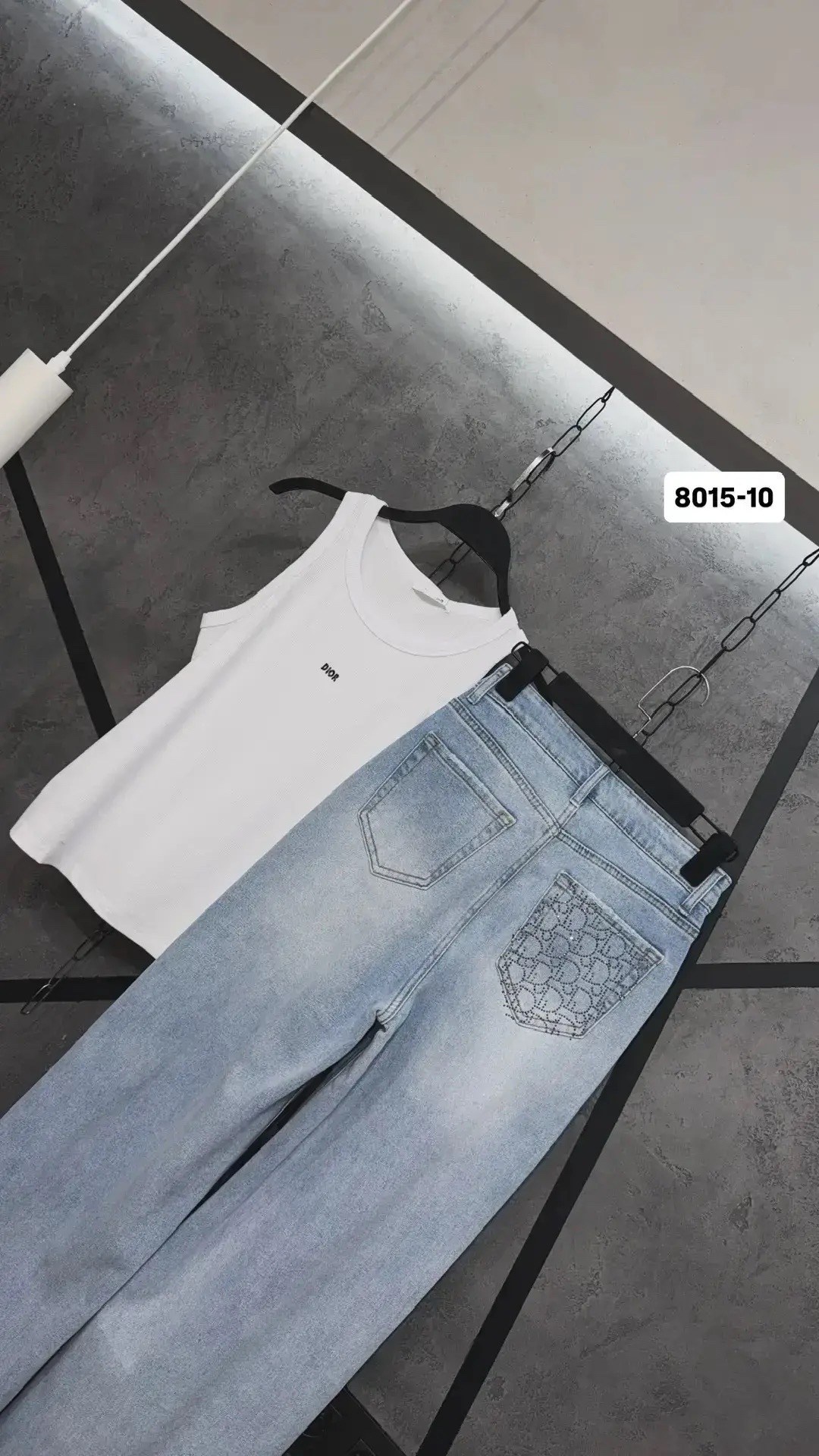 джинсы женские,модные джинсы,джинсы со стразами,джинсовые брюки,женские джинсы со стразами