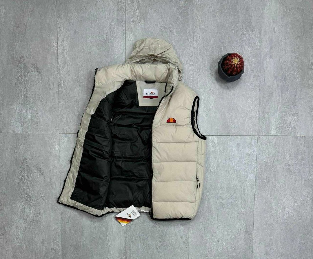 жилетка,мужская жилетка,жилет ellesse,жилетка безрукавка,жилет