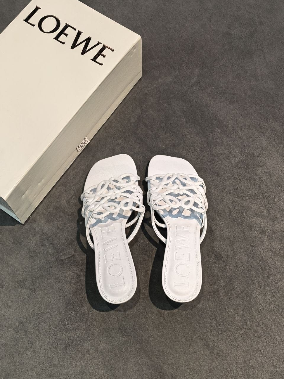 сандалии модные,шлепанцы женские,босоножки на каблуках,женские сандалии,босоножки и сандалии