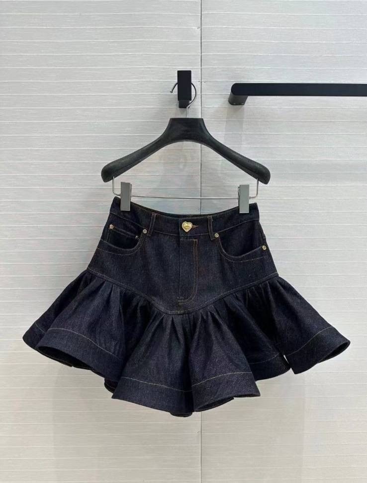 мода модная,модные наряды,высокая мода,модные показы,стиль одежды