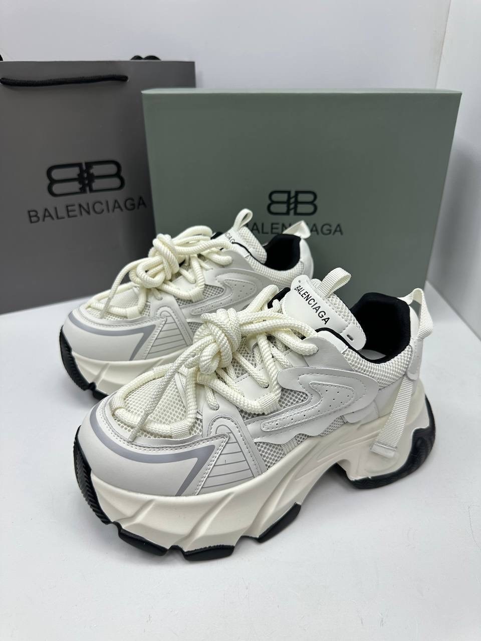 женские кроссовки balenciaga,balenciaga кроссовки,кроссовки balenciaga track balenciaga,balenciaga ,balenciaga женские кроссовки cargo