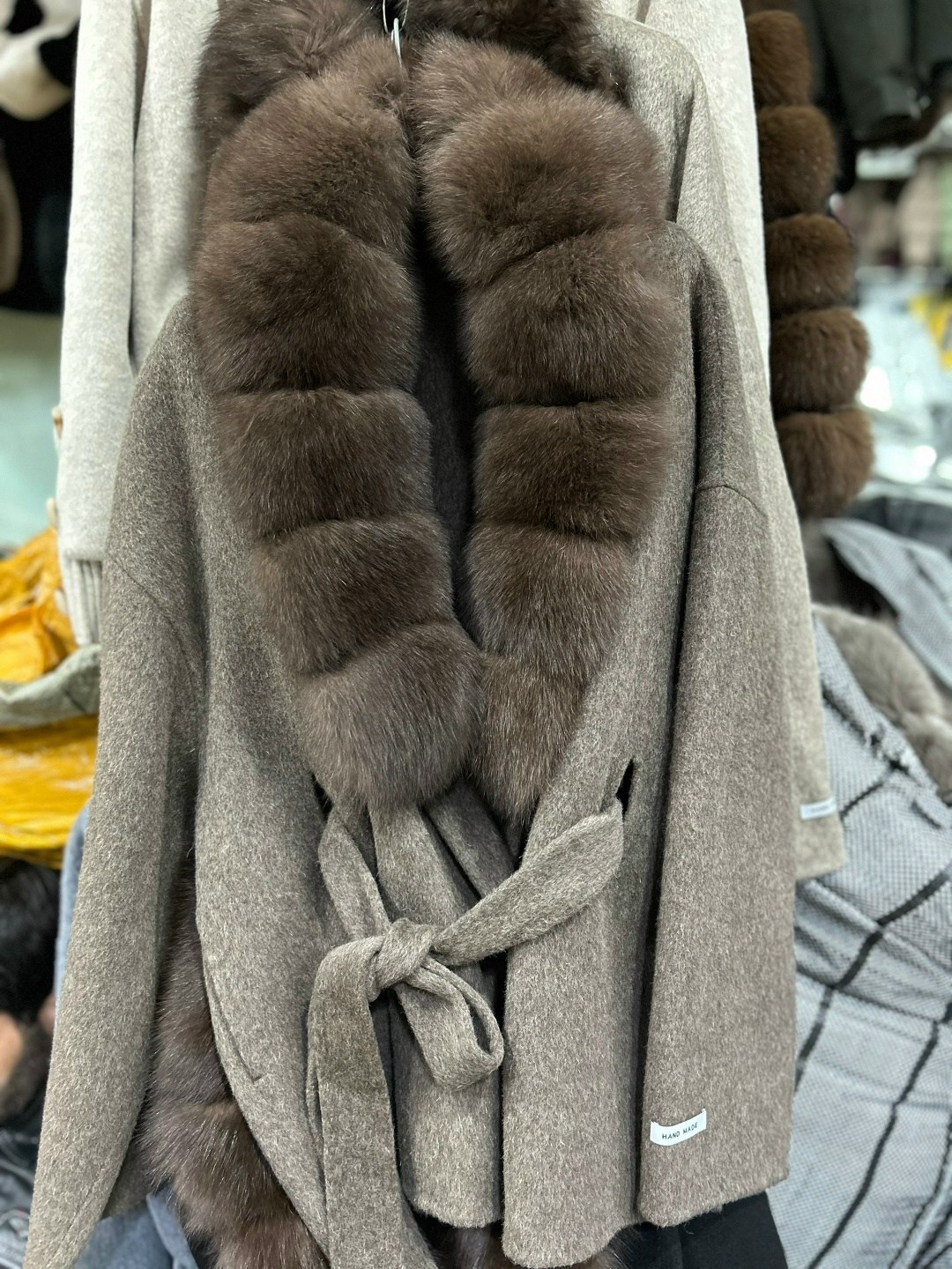 пальто кашемировое с мехом финского песца модель кимоно,пальто шерстяное с мехом соболя stone,пальто кашемировое с мехом песца,пальто шерстяное с мехом соболя stone yana kraft brand,женское пальто с н