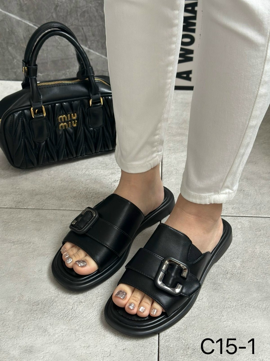 шлепанцы женские,,шлепки женские,стильные босоножки,шлепки модные