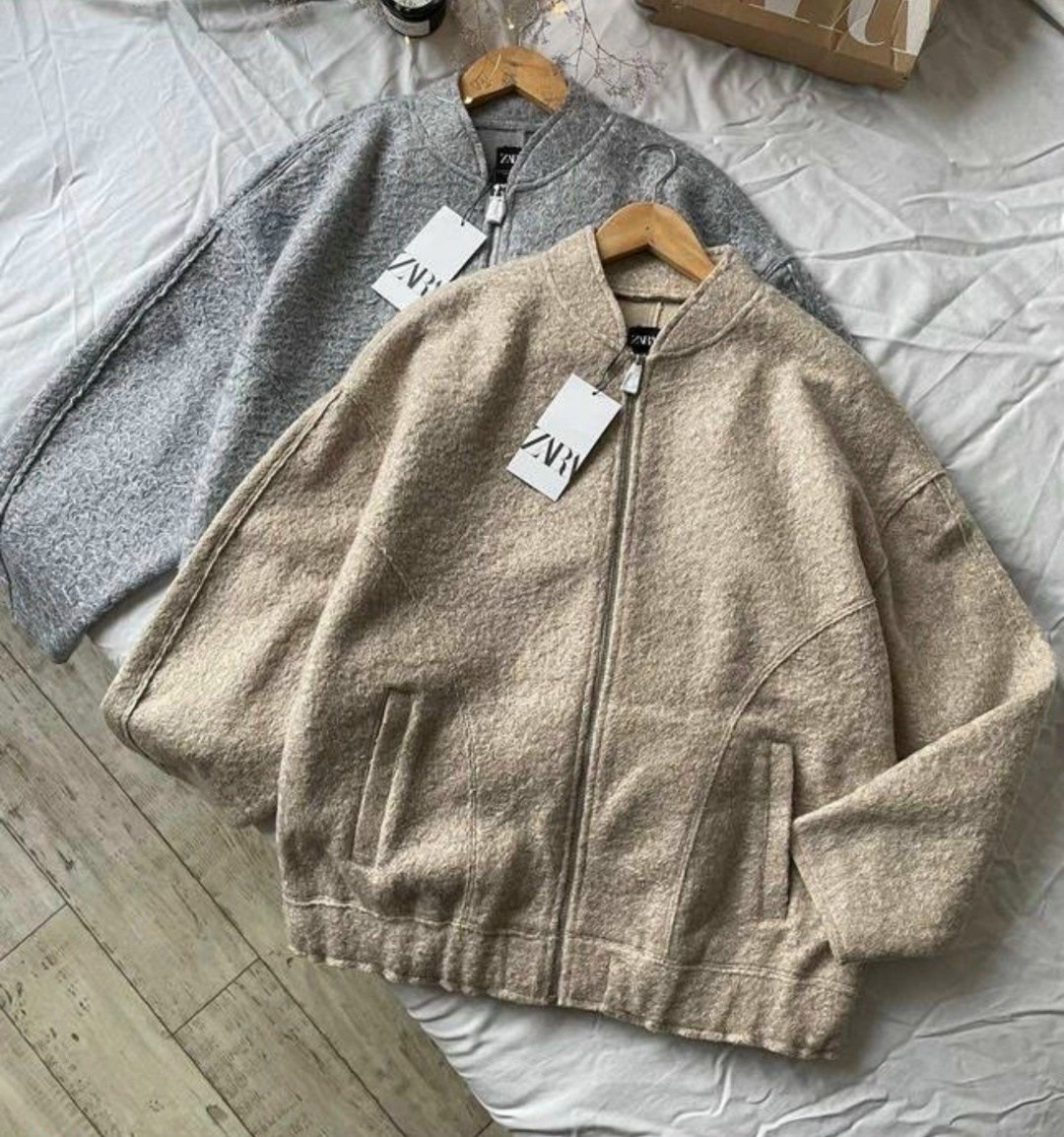 куртка бомбер,бежевый бомбер,куртка,куртка женская,бежевая куртка