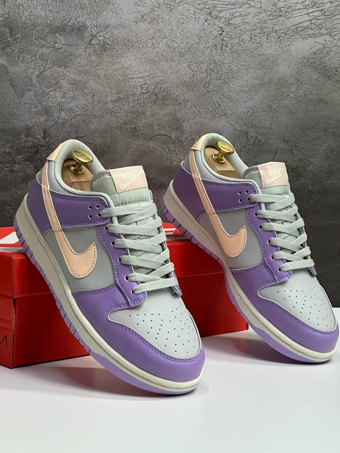 кроссовки nike sb dunk low purple pigeon,nike dunk sb low purple pigeon,кроссовки nike sb dunk low,nike sb dunk low wmns purple pigeon,кроссовки