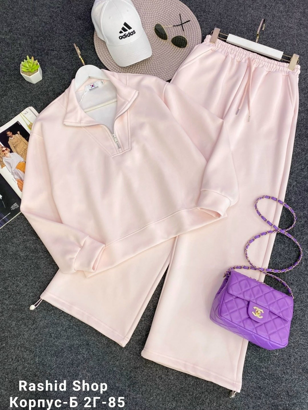 трикотажные костюмы,костюм женский,спортивные костюмы,белые костюмы,женский костюм тройка