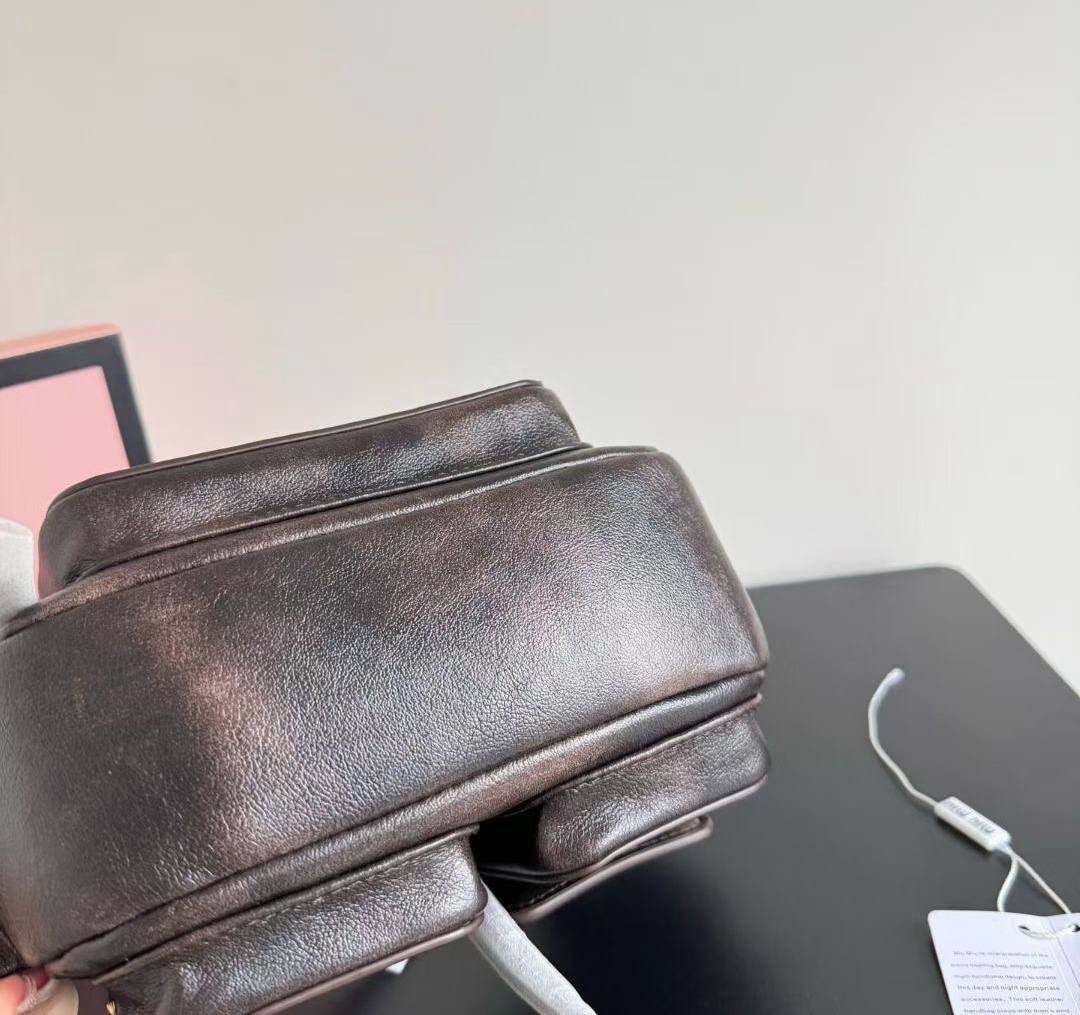 miu miu сумка на плечо,miu miu сумка,сумка женская miu miu,сумка miumiu,сумка