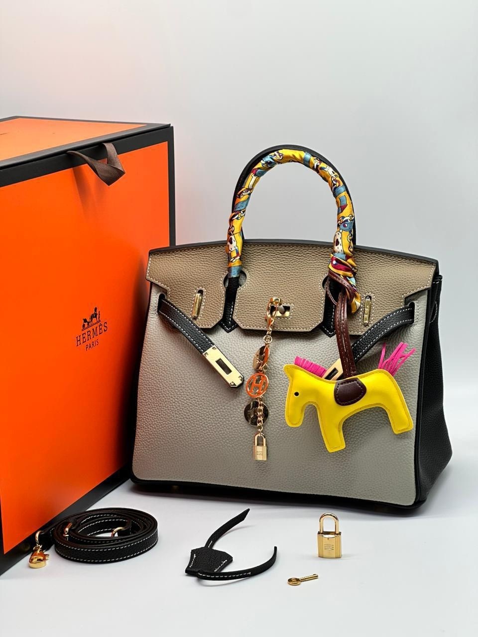 сумка hermes,женская сумка hermes,сумка hermes натуральная кожа 30х25,hermes сумка birkin,сумка