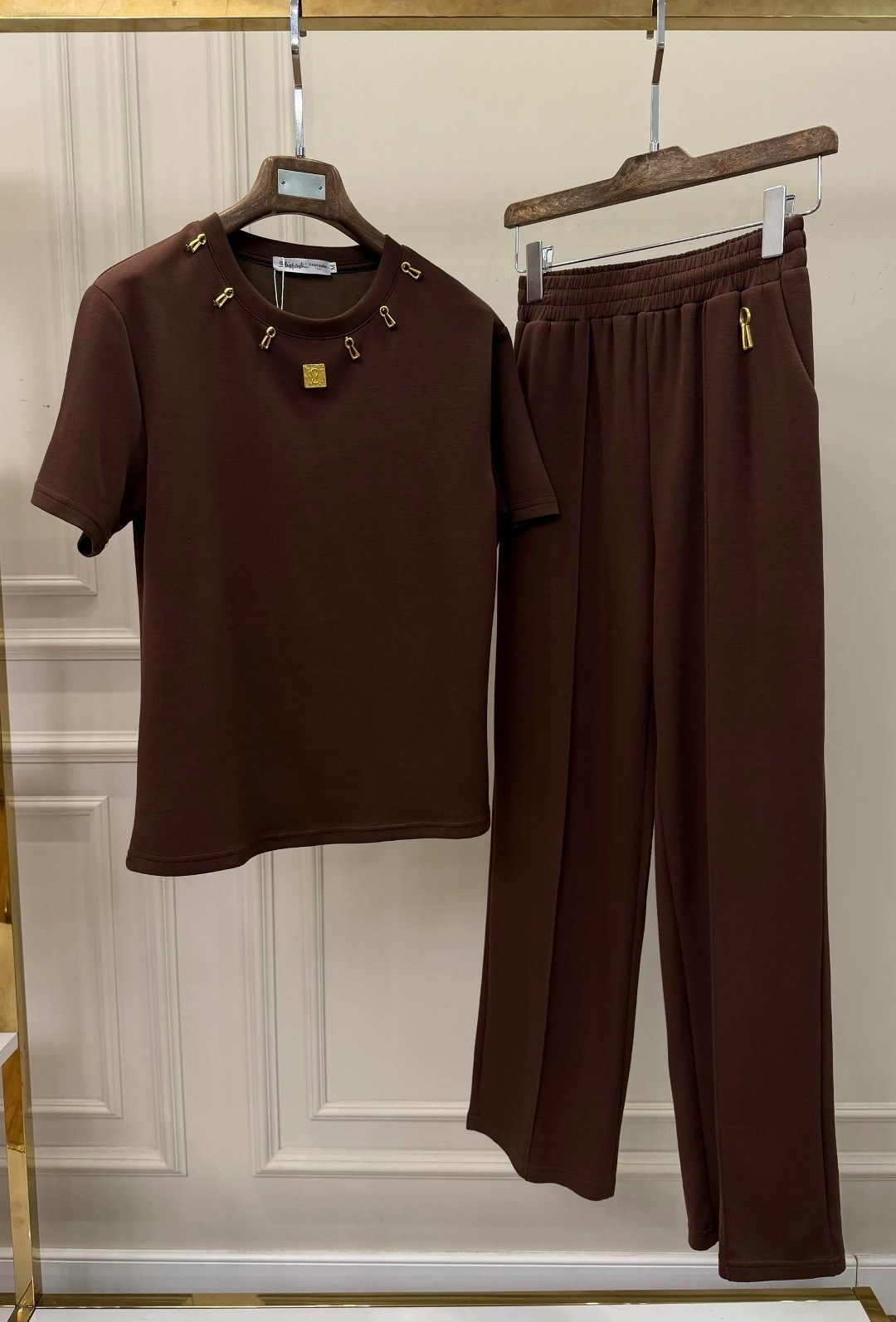 костюм с брюками,костюм бежевый,женский костюм,трикотажный костюм,костюм с брюками трикотажный