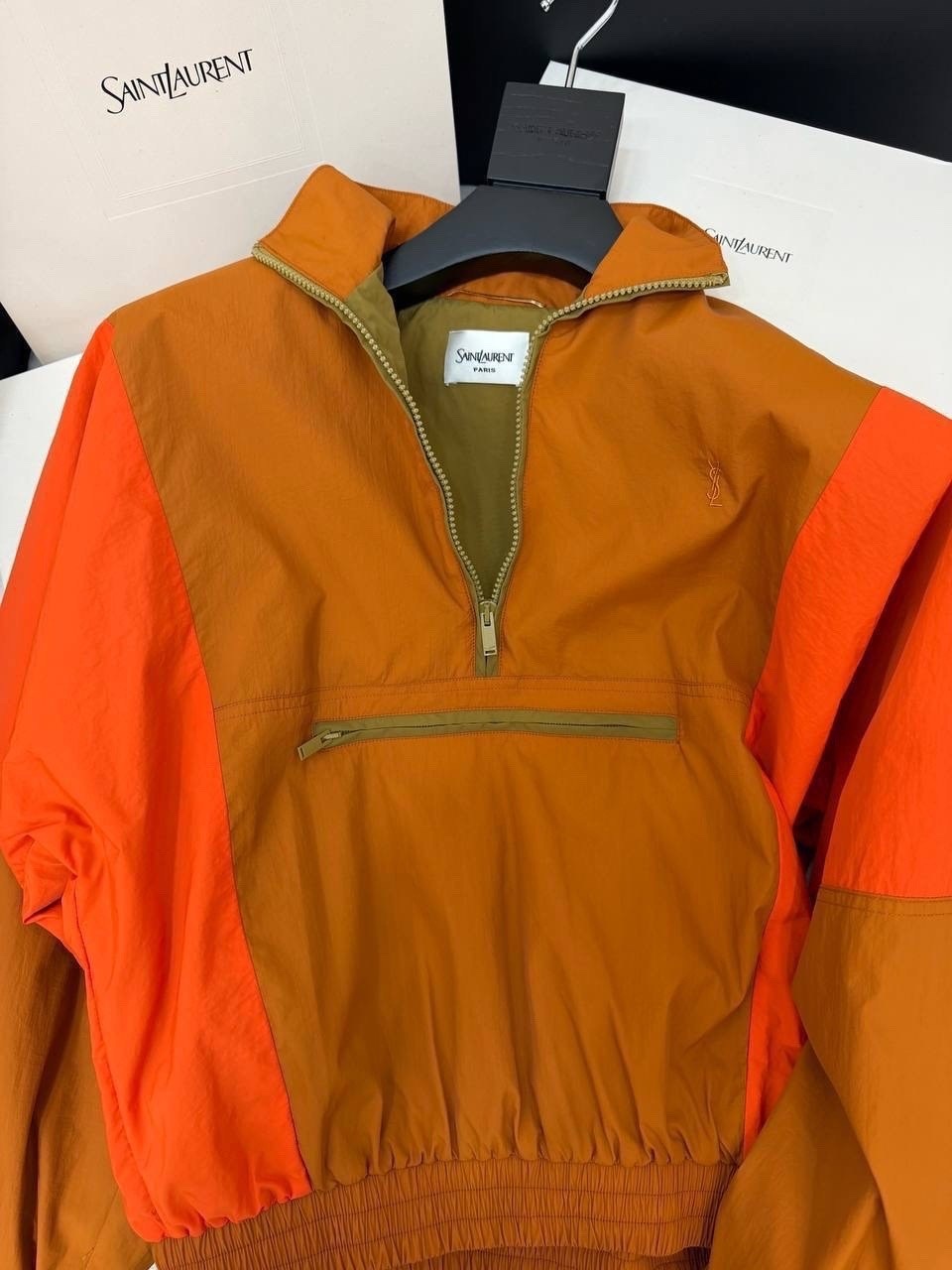 charli xcx charli,девушка,saint laurent,charli xcx brat,charlie demo