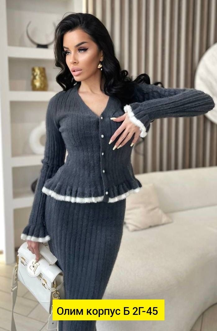 костюм с юбкой,костюм трикотажный с юбкой,женский костюм с юбкой,костюм женский,трикотажные костюмы женские