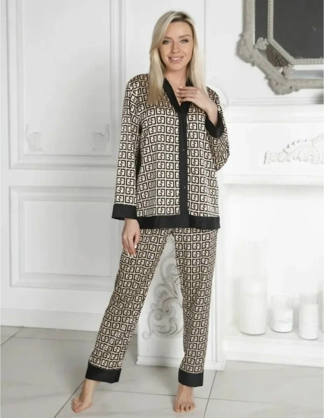 пижама шелковая фенди,женская пижама с брюками,пижама нежная,женские пижамы,пижама женская со штанами шелковая одежда для дома