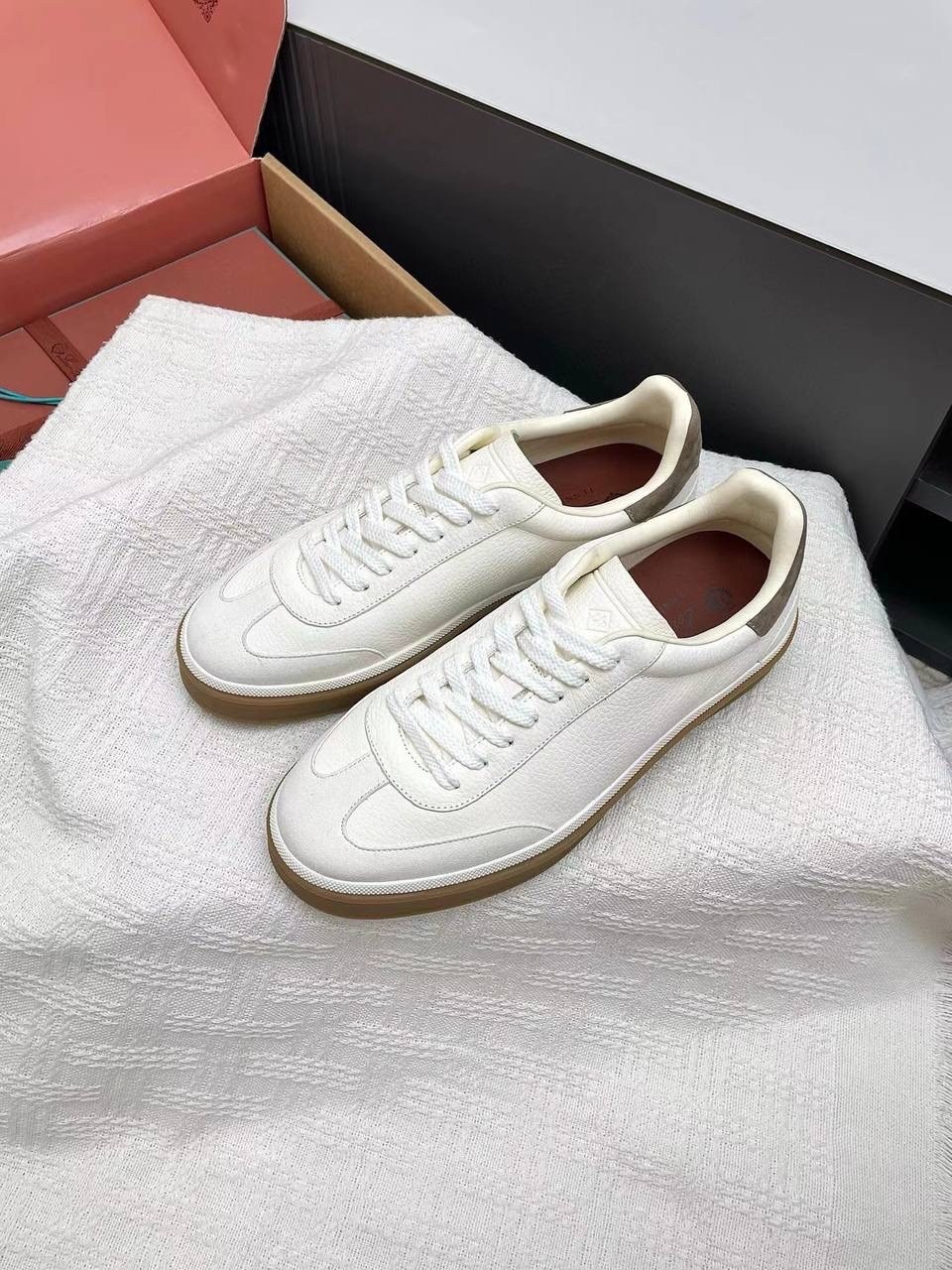 кроссовки loro piana,,кеды loro piana,классические кроссовки,женские кроссовки