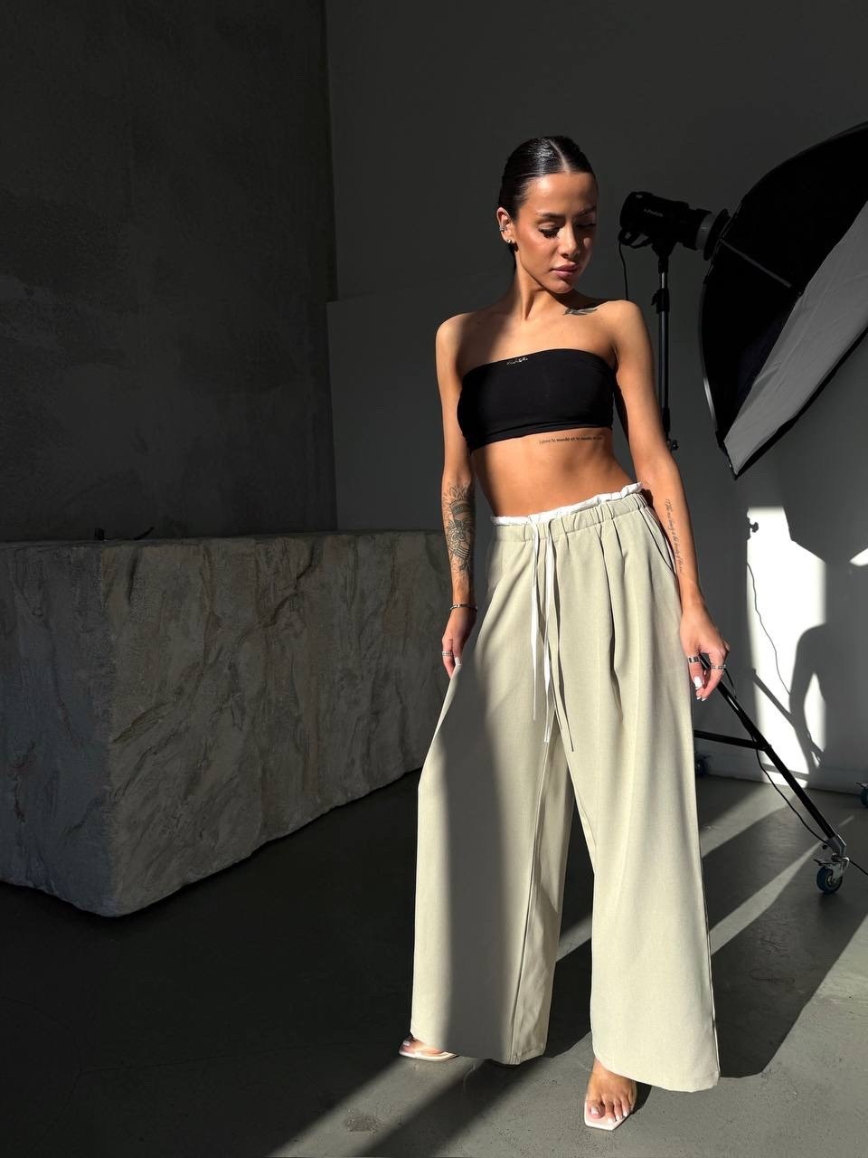 спортивные брюки женские,брюки широкие,спортивные брюки,брюки с широкими штанинами,штаны спортивные