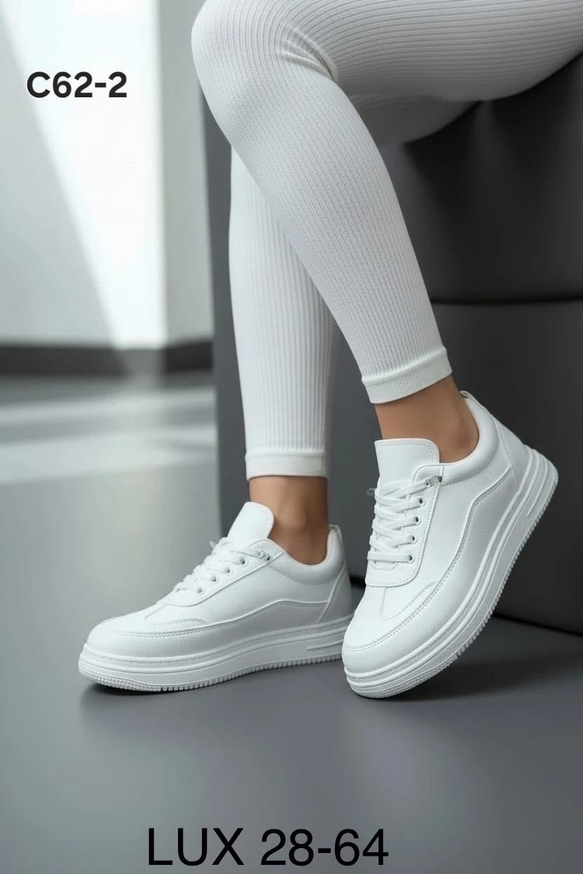 ,кроссовки женские,белые женские кроссовки,белые кроссовки,спортивная