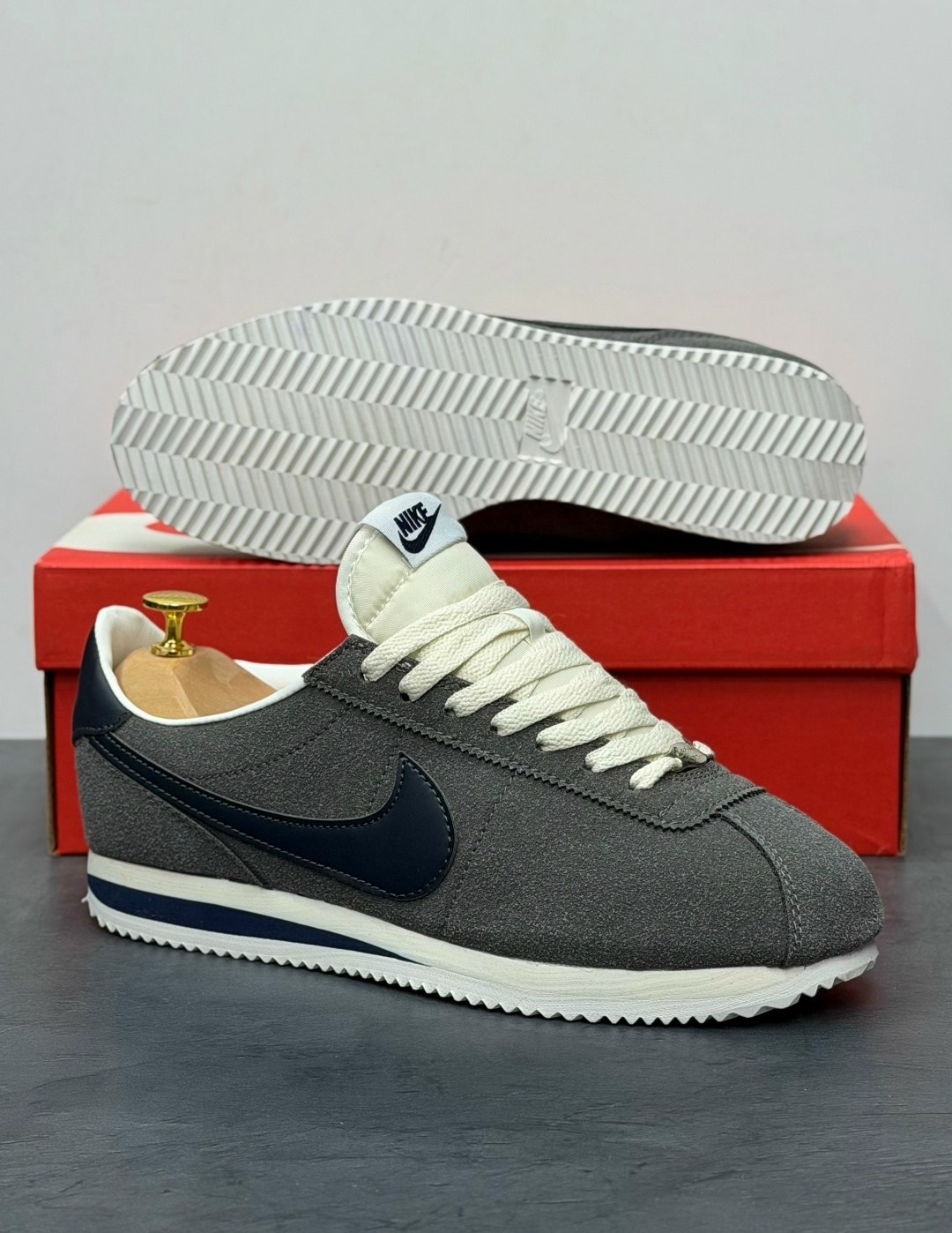 кроссовки,кроссовки nike cortez мужские,nike classic cortez,мужские кроссовки nike classic cortez nylon aw,найк кортес замшевые серые