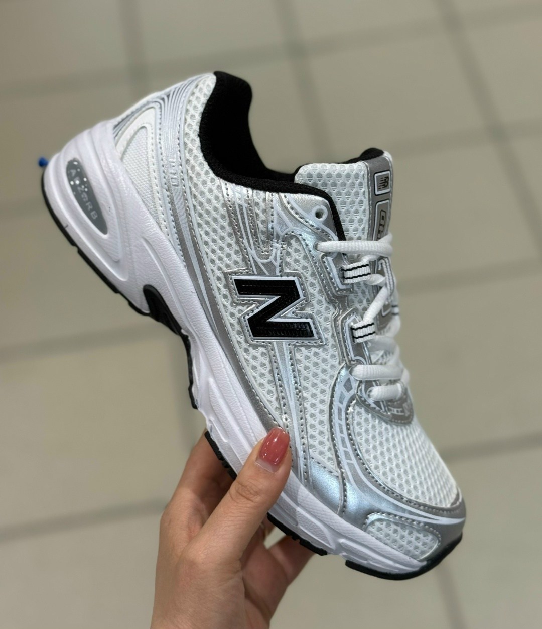 кроссовки new balance,кроссовки new balance 530,кроссовки new balance 740,женские кроссовки new balance,кроссовки new balance mr530