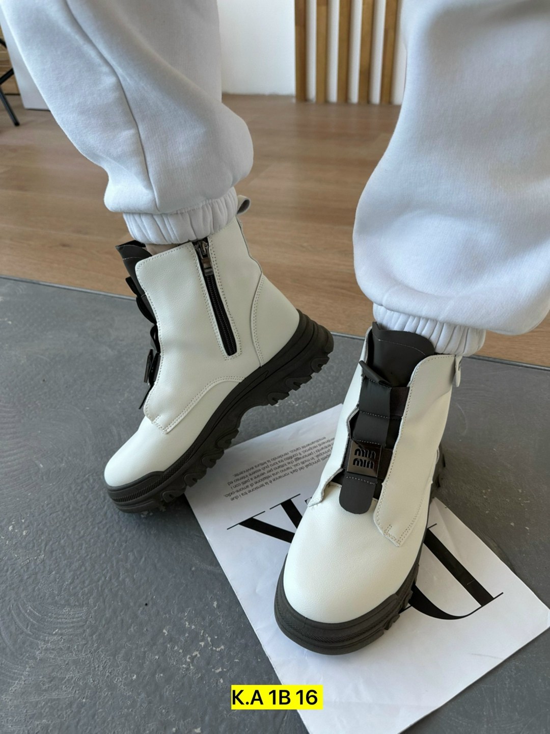 женские ботинки,ботинки белые женские, женская,,женские ботинк