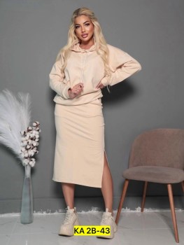 Костюм