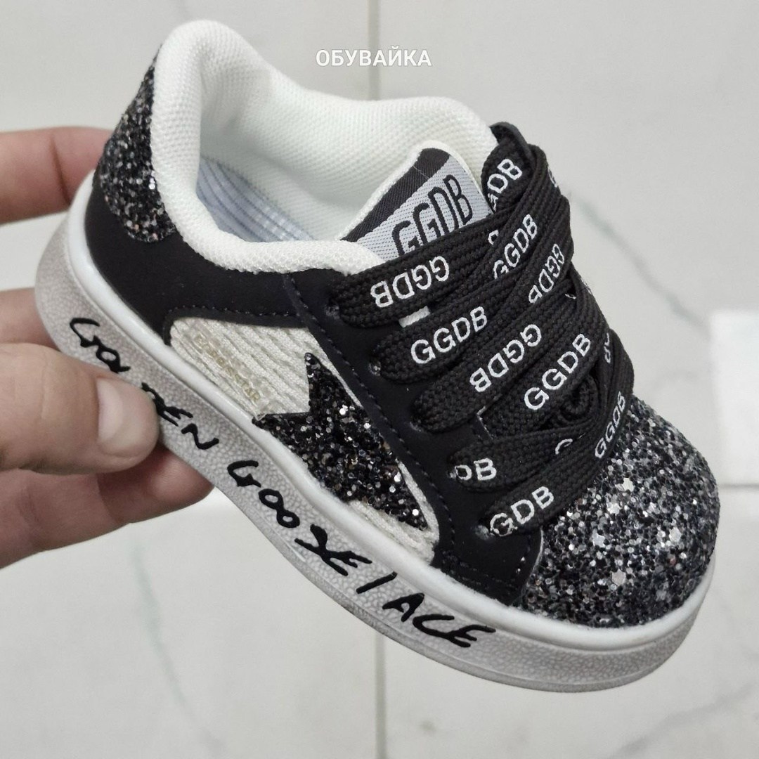 ,детские кроссовки, кроссовки,детская ,обуви