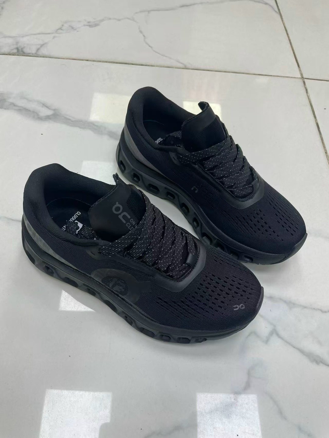 кроссовки,дышащие кроссовки,кроссовки брендовые,мужские кроссовки,кроссовки мужские женские