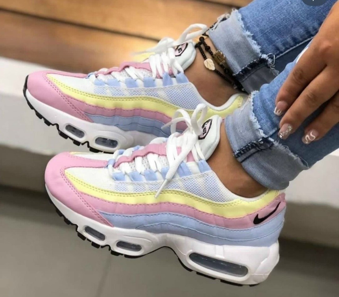 кроссовки,nike air max 95,кроссовки nike air max 95 женские,кроссовки nike air max 95,nike air max 95 essential