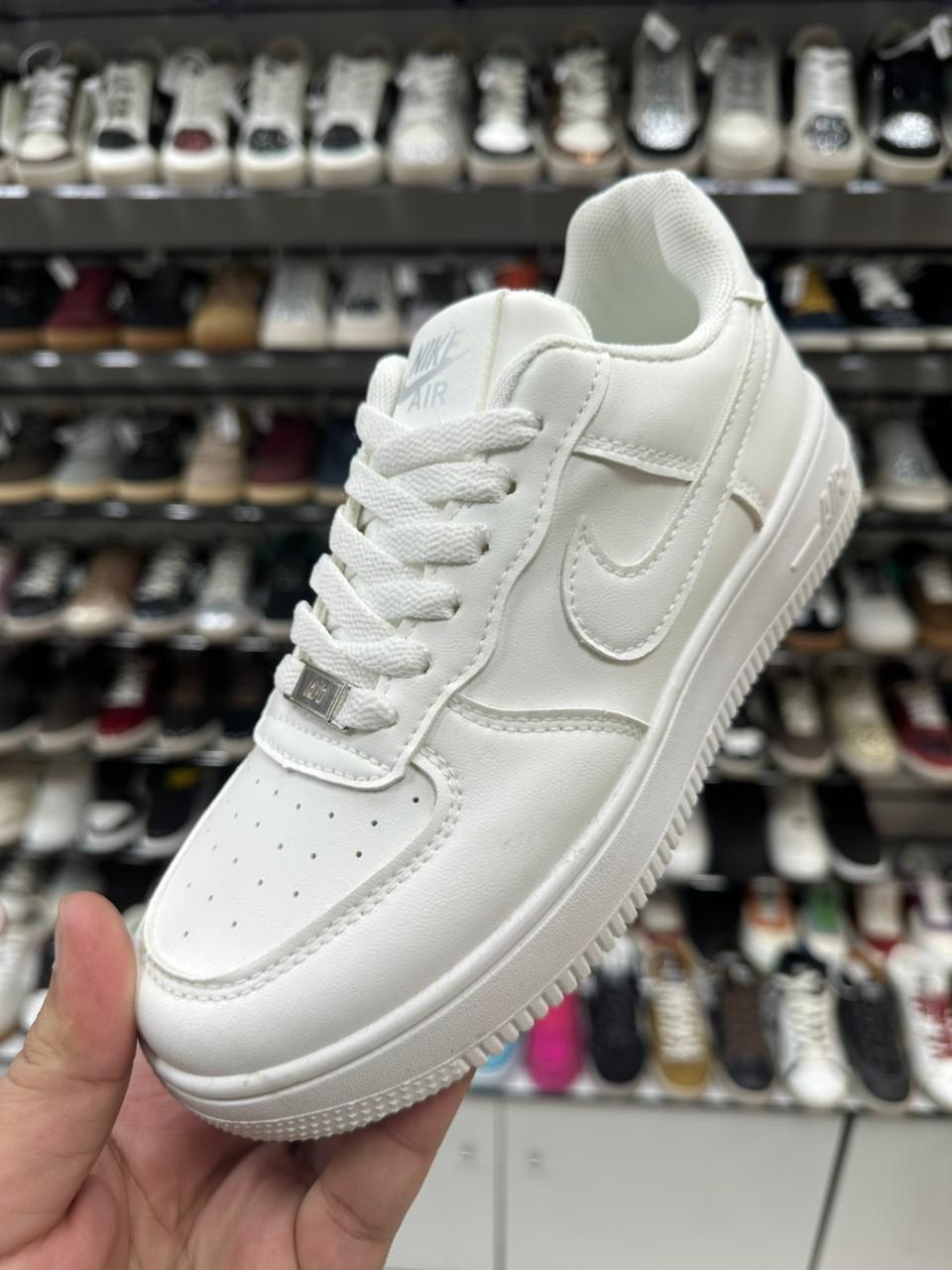 кроссовки,,женская ,женские кроссовки,кроссовки бордо