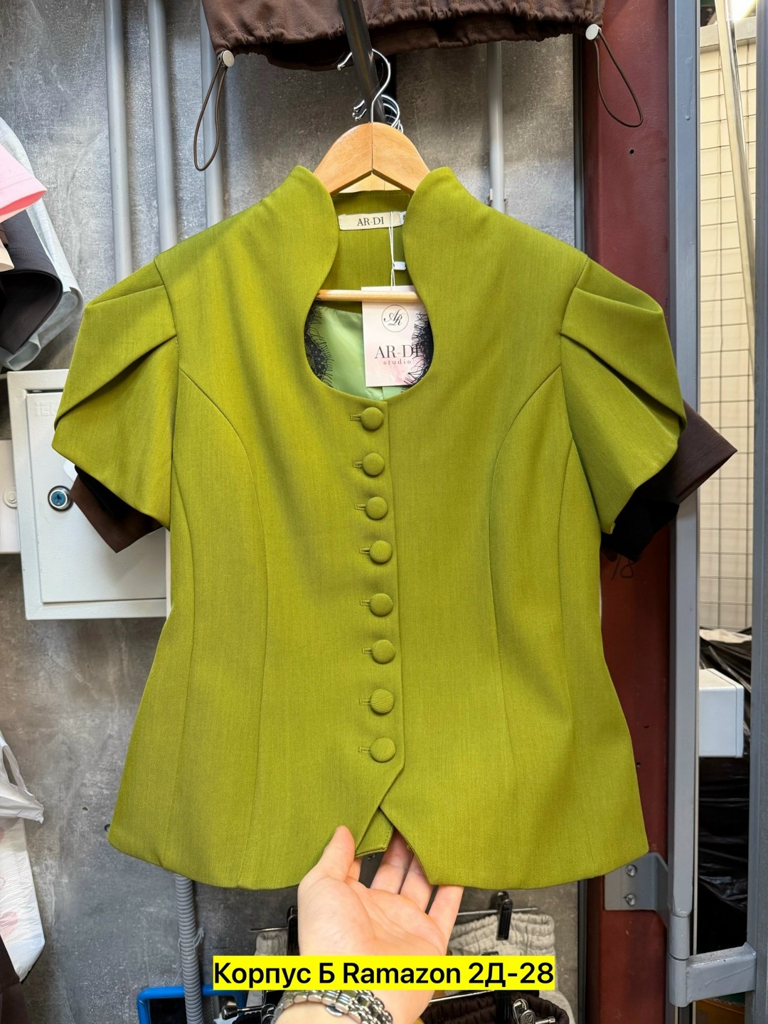 деловой костюм женский,женская блуза,блузка стильная,женская блузка,приталенная блуза