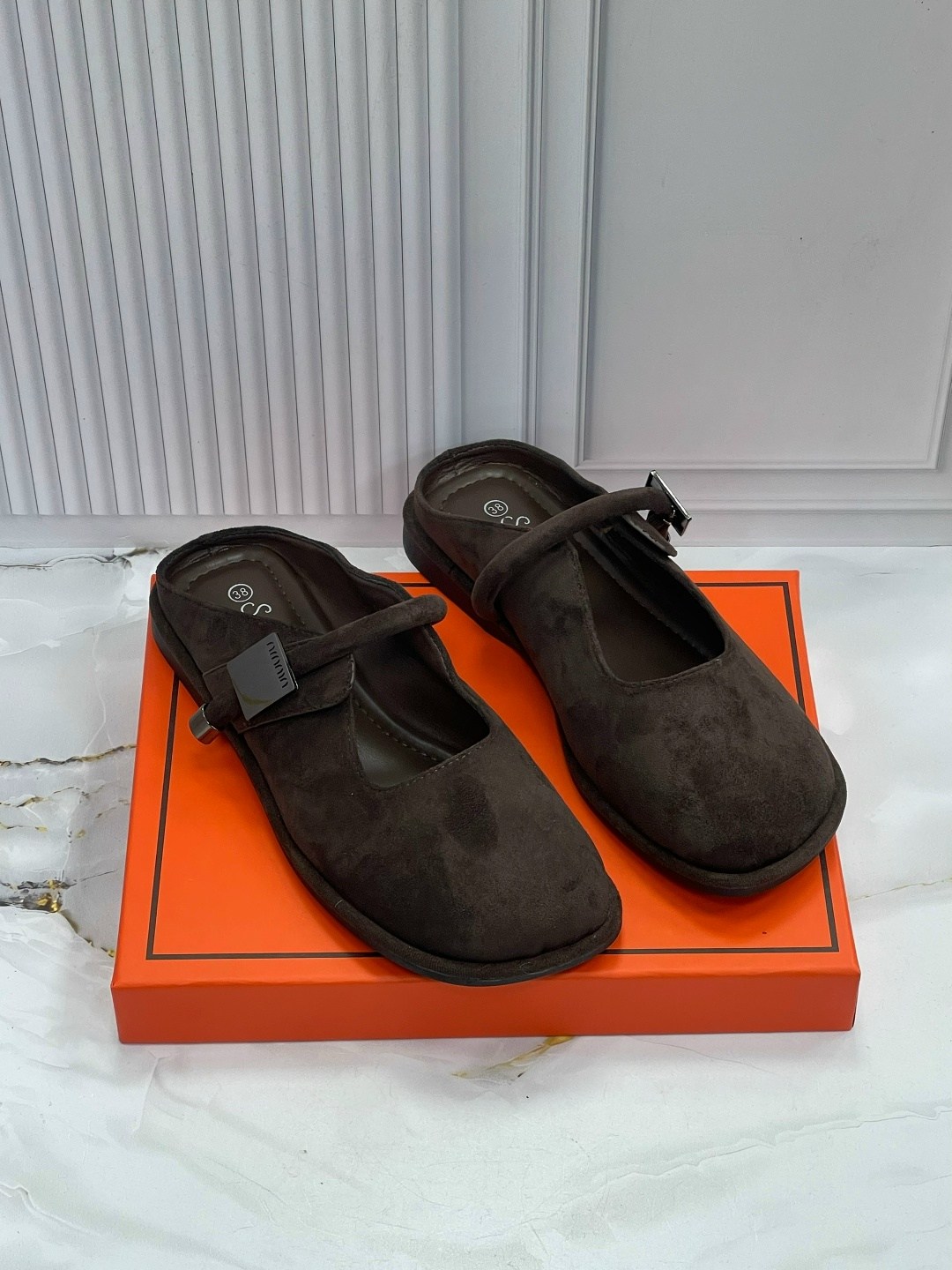 ,замшевые шлепанцы hermes,мюли hermes,мюли женские,шлепанцы женские