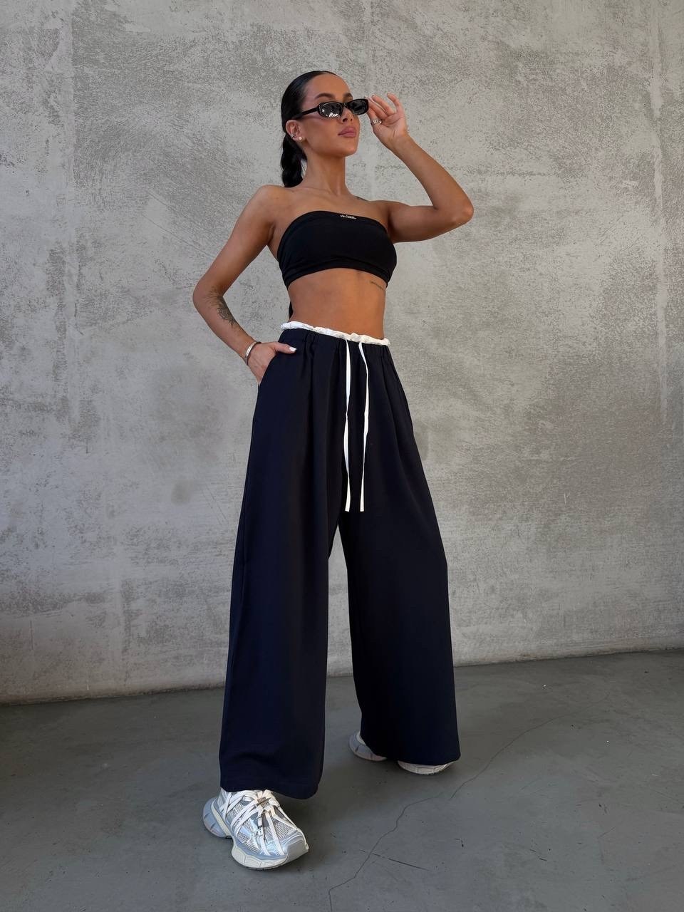 спортивные брюки женские,брюки широкие,спортивные брюки,брюки с широкими штанинами,штаны спортивные