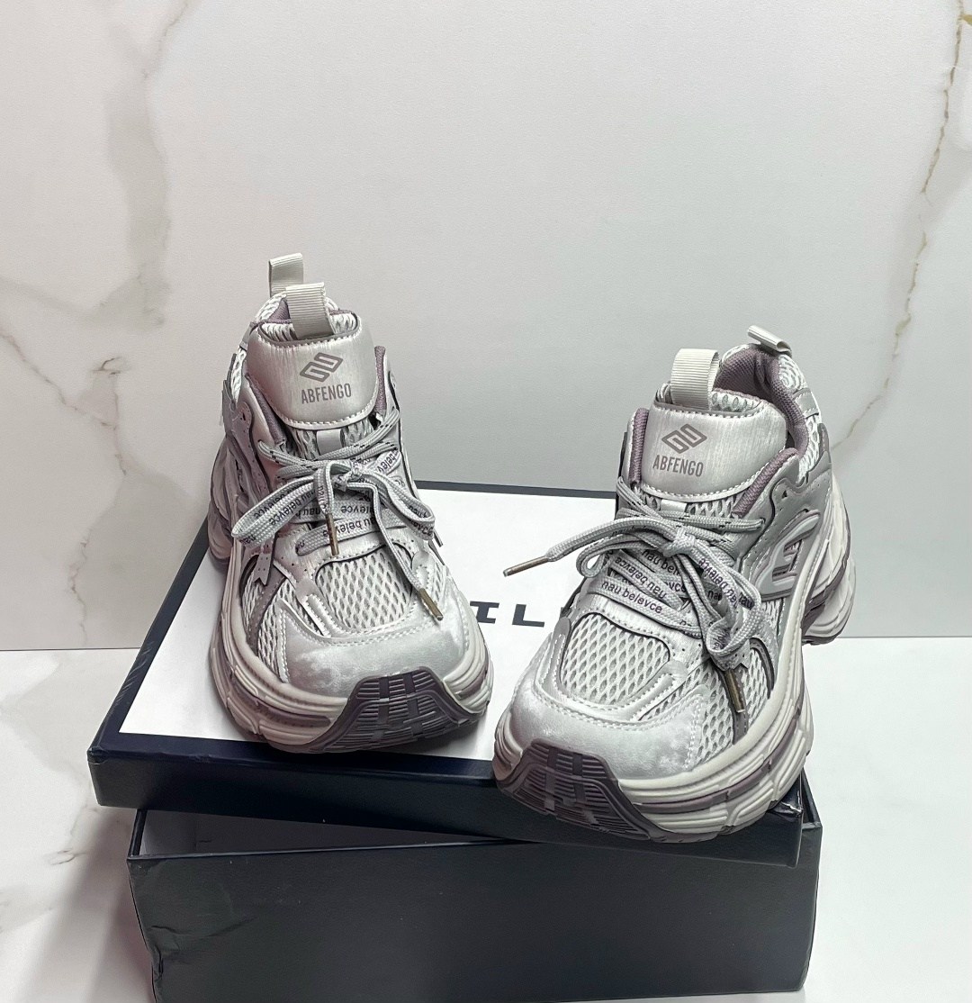 кроссовки женские,кроссовки balenciaga,кроссовки для женщин,массивные кроссовки,кроссовки модные