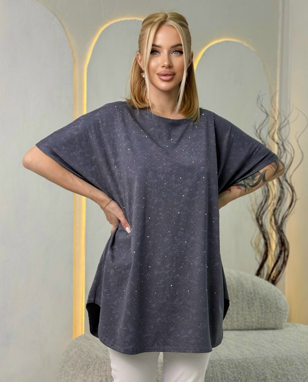 футболки женская оверсайз,футболки женская,футболка оверсайз со стразами emysamy 367530240,женская футболка со стразами оверсайз emysamy,футболка оверсайз со стразами nikstail 368399354