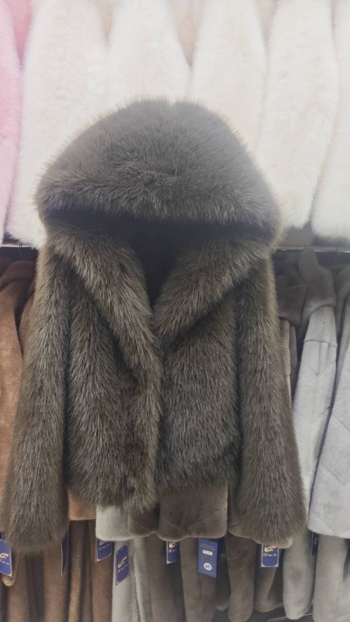 зимняя мода,девушка,зимняя шуба,шуба меховая,fur coat