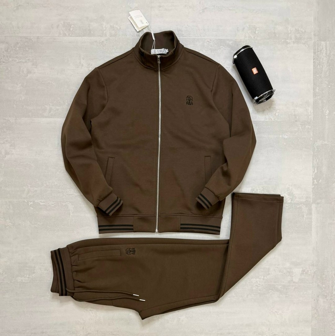 спортивный костюм stefano ricci бежевый,спортивный костюм brunello cucinelli,бежевый спортивный костюм,спортивные костюм,спортивные костюмы мужские