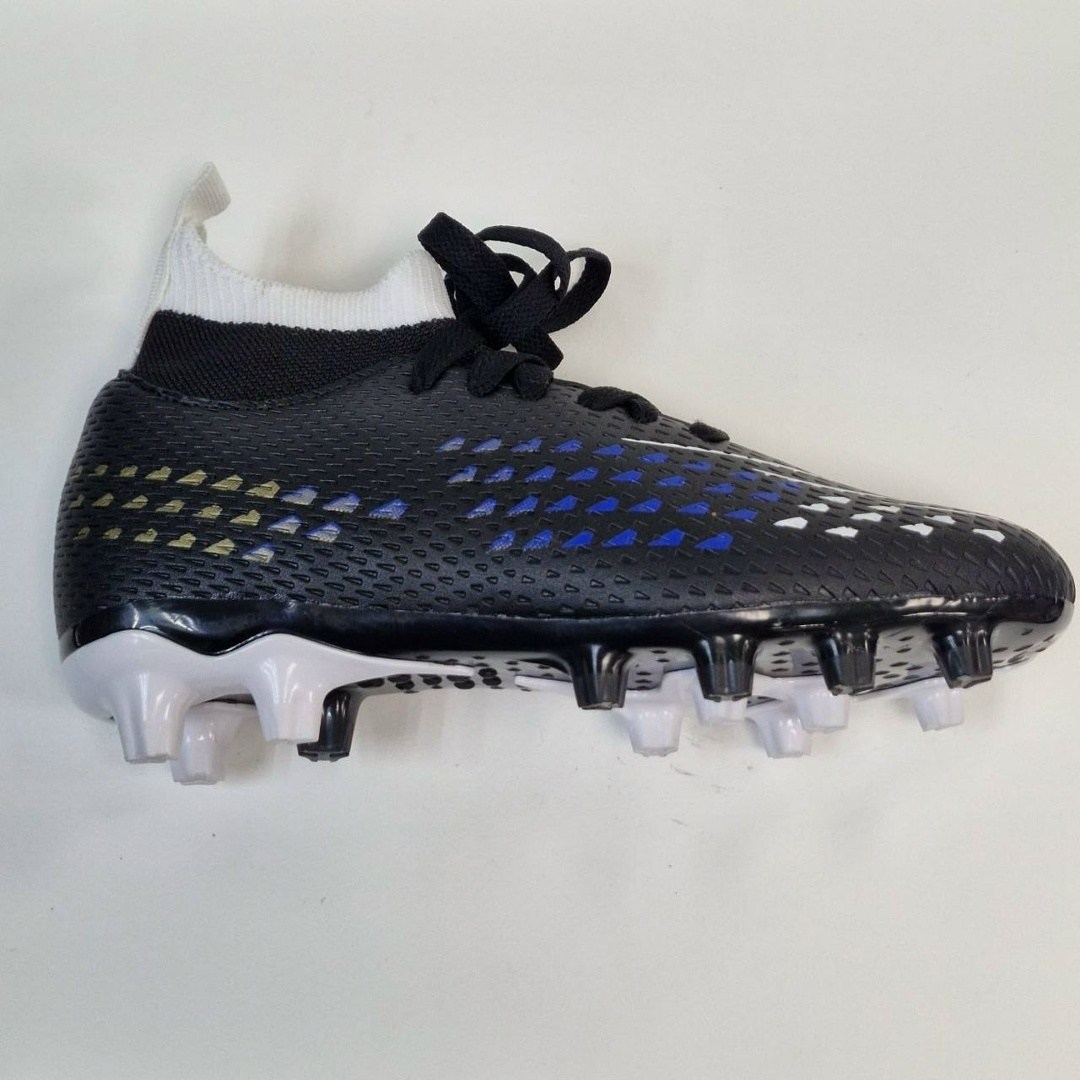 сороконожка для футбола,футбольные сороконожки,бутсы футбольные детские,футбольная бутса, сороконожки для футбола