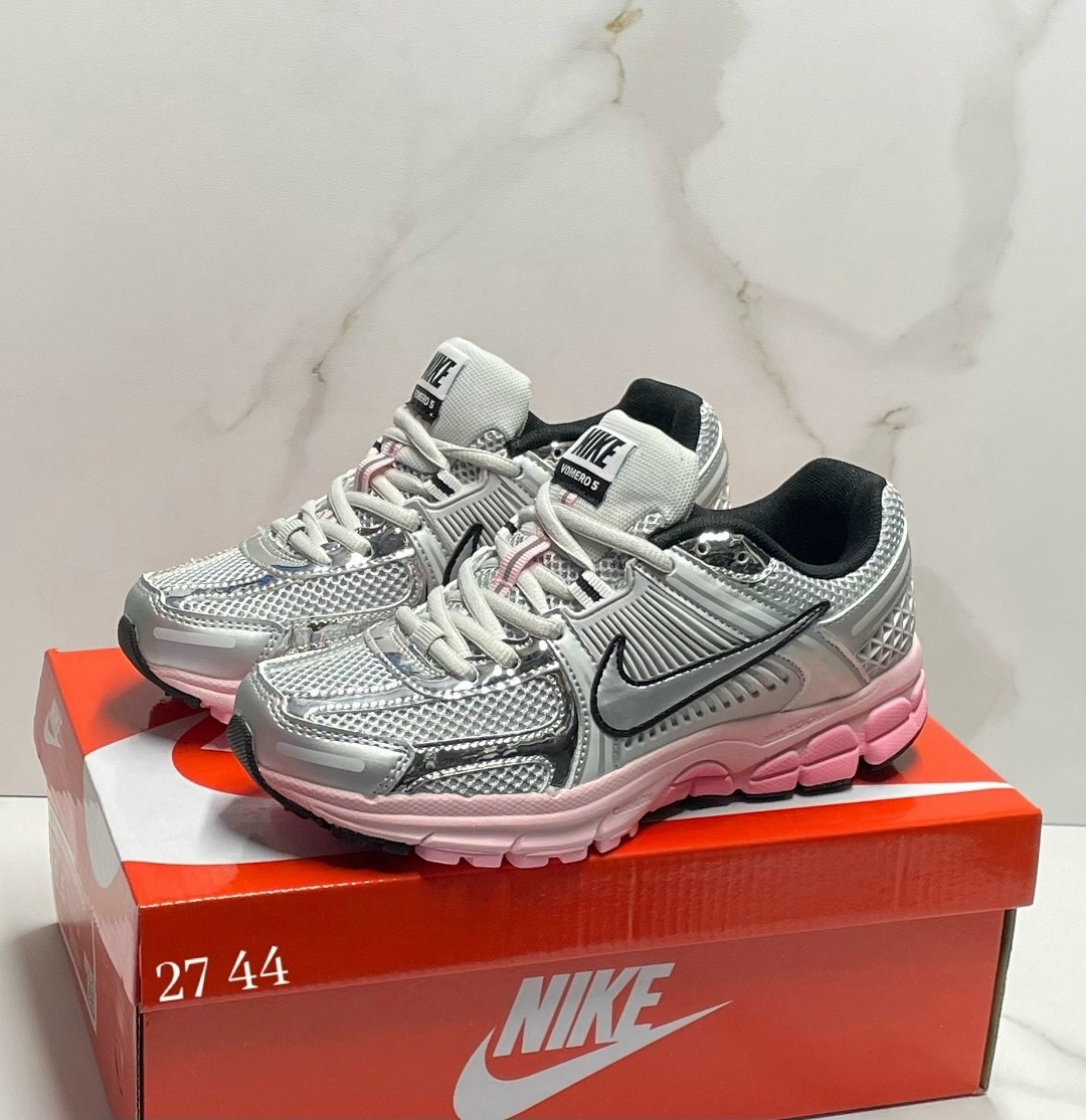 кроссовки nike zoom vomero 5,nike zoom vomero 5,женские кроссовки nike air zoom vomero 5,кроссовки nike air zoom vomero 5,nike air zoom vomero 5