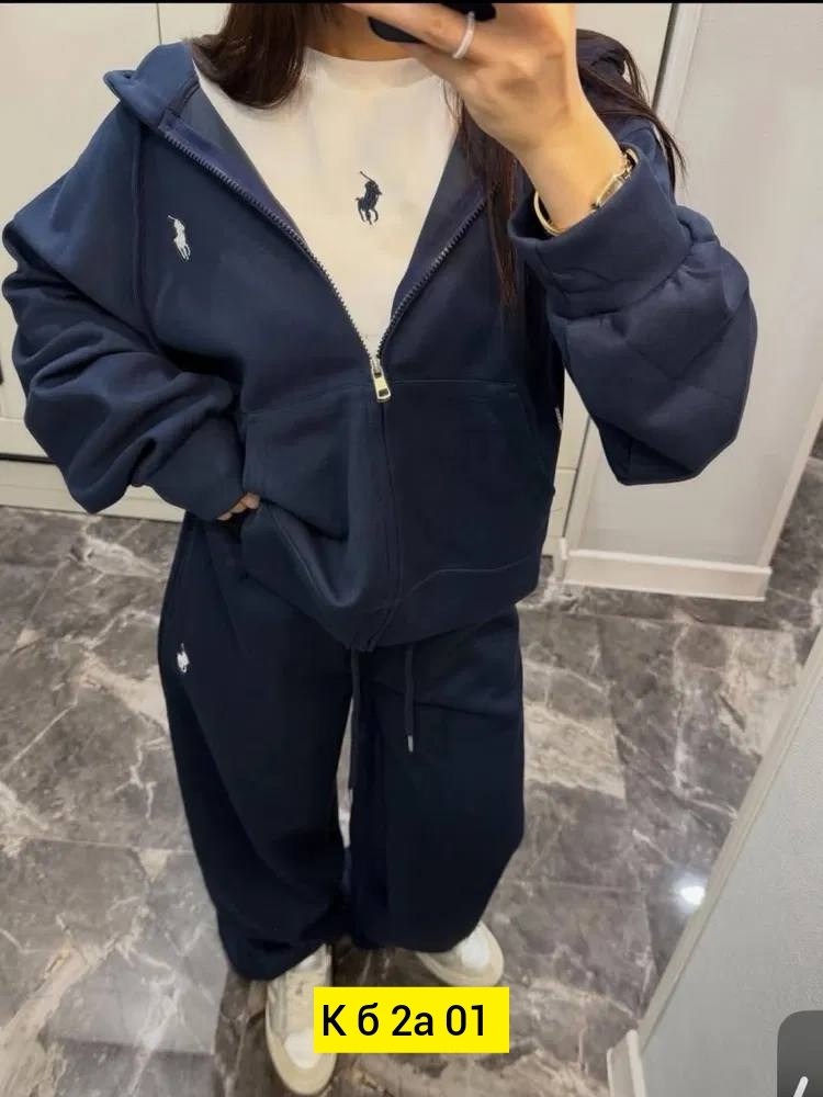 cпортивный костюм женский на флисе,женский костюм на флисе,стильный костюм,женский костюм,костюм